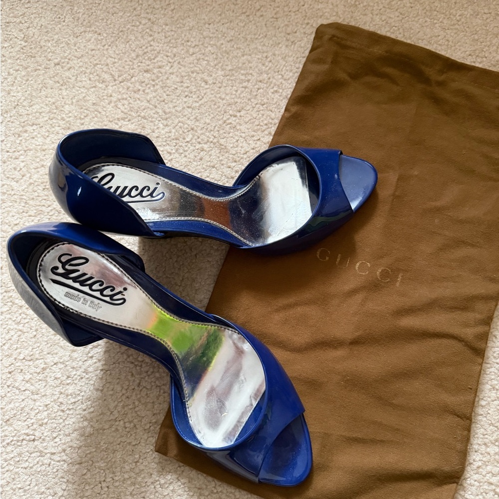 Gucci Women's Navy Peep-Toe Heels